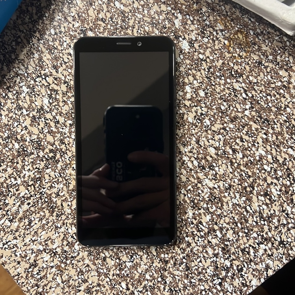 AT&T Android Phone - Picture 3 of 5